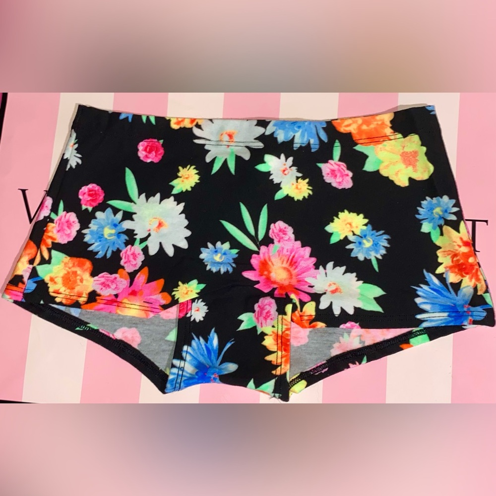 Victoria’s Secret Pink boyshort panties PINK panties VS PINK cotton shortie